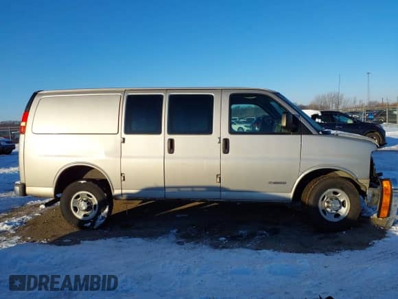 2005 Chevrolet Express Cargo Y3H Paratransit с VIN 1GCGG25U351197491, выставлен на аукционе IAAI как лот 41282444 с пробегом 174 771 миль миль и . История ставок и продаж доступна на DreamBid. Изображение 14.