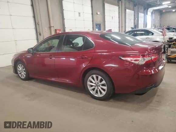 2020 Toyota Camry LE с VIN 4T1C11AKXLU304221, выставлен на аукционе Copart как лот 71566835 с пробегом 159 771 миль миль и Списание • Salvage title. История ставок и продаж доступна на DreamBid. Изображение 2.