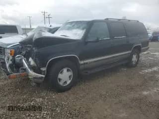 1997 Chevrolet Suburban with VIN 3GNFK16RXVG133472, listed as a Copart auction lot 48998175 with 180,543 mi miles and Salvage title. Bid and sale history available at DreamBid. Image 1.