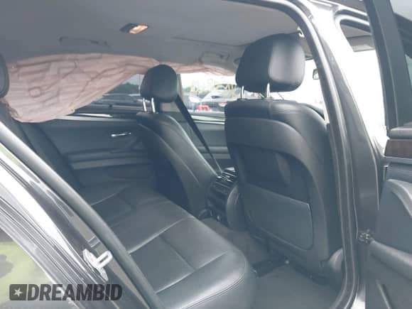 2014 BMW 5 Series 528i xDrive с VIN WBA5A7C5XED612819, выставлен на аукционе IAAI как лот 42593601 с пробегом 174 821 миль миль и . История ставок и продаж доступна на DreamBid. Изображение 8.