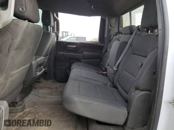 2020 Chevrolet Silverado 3500HD LT z VIN 1GC4YTEYXLF295765, wystawiony jako Copart lot #48064855 z przebiegiem 173 588 mil mil oraz Szkoda całkowita • Salvage title. Historia ofert i sprzedaży dostępna na DreamBid. Obrazek 10.