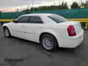 2009 Chrysler 300 Touring с VIN 2C3KA53V69H607284, выставлен на аукционе Copart как лот 68042175 с пробегом 139 435 миль миль и Списание • Salvage title. История ставок и продаж доступна на DreamBid. Изображение 2.