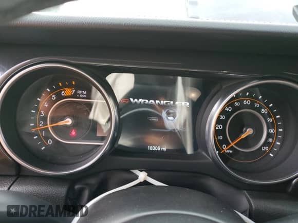 2023 Jeep Wrangler Sahara Altitude с VIN 1C4HJXENXPW619113, выставлен на аукционе Copart как лот 81230015 с пробегом 18 305 миль миль и Списание • Salvage title. История ставок и продаж доступна на DreamBid. Изображение 9.