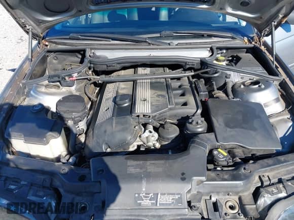 2004 BMW 3 Series 325xi with VIN WBAEU33414PF62660, listed as a IAAI auction lot 43600884 with 115,295 mi miles and . Bid and sale history available at DreamBid. Image 10.