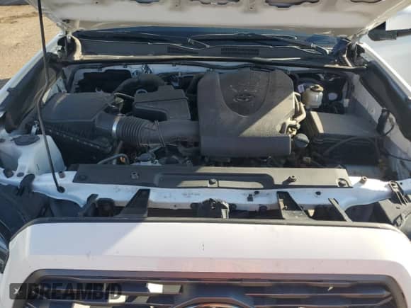 2022 Toyota Tacoma SR5 z VIN 3TMAZ5CN3NM171229, wystawiony jako Copart lot #87084795 z przebiegiem Nie podano mil oraz Czysty tytuł • Clean title. Historia ofert i sprzedaży dostępna na DreamBid. Obrazek 11.