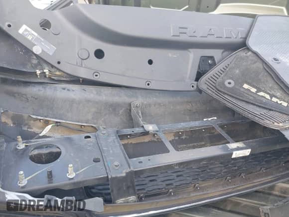 2020 Ram 1500 Big Horn with VIN 1C6RRFFG5LN288617, listed as a IAAI auction lot 39348771 with 60,776 mi miles and . Bid and sale history available at DreamBid. Image 19.