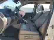 2019 Honda Pilot Touring 8-Passenger z VIN 5FNYF6H91KB085992, wystawiony jako Copart lot #57555005 z przebiegiem 59 063 mil mil oraz Szkoda całkowita • Salvage title. Historia ofert i sprzedaży dostępna na DreamBid. Obrazek 7.