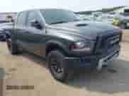 2017 Ram 1500 Rebel z VIN 1C6RR7YT6HS861839, wystawiony jako IAAI lot #42407025 z przebiegiem 127 084 mil mil oraz . Historia ofert i sprzedaży dostępna na DreamBid. Obrazek 1.