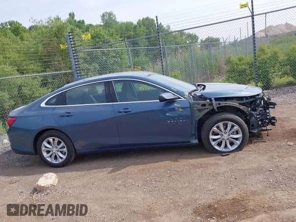 2024 Chevrolet Malibu LT с VIN 1G1ZD5ST0RF233010, выставлен на аукционе IAAI как лот 42466688 с пробегом 24 797 миль миль и . История ставок и продаж доступна на DreamBid. Изображение 13.