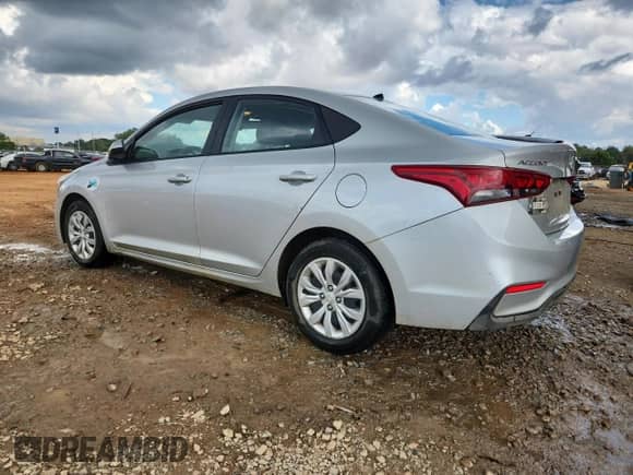 2019 Hyundai Accent SE с VIN 3KPC24A30KE038670, выставлен на аукционе Copart как лот 84432445 с пробегом 26 627 миль миль и Списание • Salvage title. История ставок и продаж доступна на DreamBid. Изображение 2.