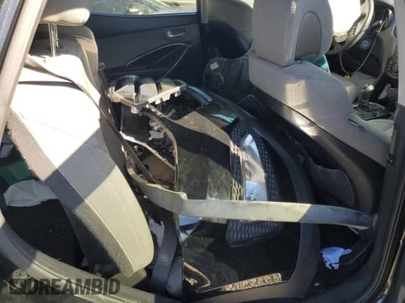 2015 Hyundai Santa Fe с VIN 5XYZU3LB1FG243412, выставлен на аукционе Copart как лот 82446985 с пробегом Не указан миль и Чистый • Clean title. История ставок и продаж доступна на DreamBid. Изображение 13.