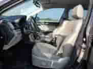 2014 Subaru Forester z VIN JF2SJCLC4EH555749, wystawiony jako Copart lot #70852025 z przebiegiem 137 599 mil mil oraz Szkoda całkowita • Salvage title. Historia ofert i sprzedaży dostępna na DreamBid. Obrazek 7.