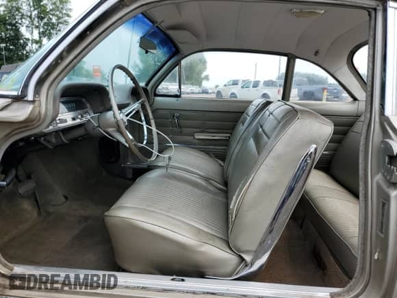 1963 Chevrolet Corvair with VIN 30927W233726, listed as a Copart auction lot 67896395 with 46,539 mi miles and Clean title. Bid and sale history available at DreamBid. Image 7.