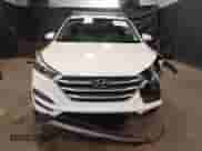 2017 Hyundai Tucson Limited с VIN KM8J3CA2XHU388545, выставлен на аукционе IAAI как лот 42066306 с пробегом 71 888 миль миль и . История ставок и продаж доступна на DreamBid. Изображение 13.