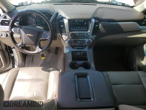 2020 Chevrolet Suburban LT with VIN 1GNSCHKC4LR187014, listed as a Copart auction lot 67109215 with 115,612 mi miles and Salvage title. Bid and sale history available at DreamBid. Image 8.