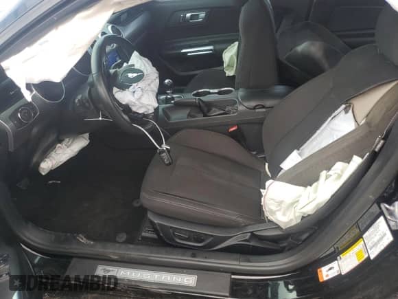 2021 Ford Mustang GT с VIN 1FA6P8CF4M5140149, выставлен на аукционе Copart как лот 81530045 с пробегом 35 456 миль миль и Списание • Salvage title. История ставок и продаж доступна на DreamBid. Изображение 7.