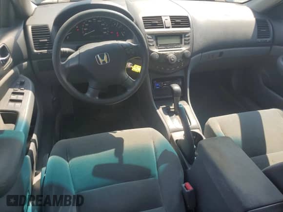 2007 Honda Accord LX z VIN 1HGCM56437A174210, wystawiony jako Copart lot #68809385 z przebiegiem 268 103 mil mil oraz Szkoda całkowita • Salvage title. Historia ofert i sprzedaży dostępna na DreamBid. Obrazek 8.