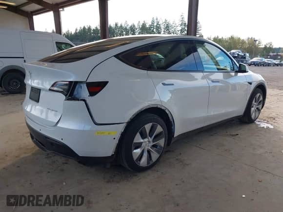 2022 Tesla Model Y Long Range с VIN 7SAYGAEE3NF427483, выставлен на аукционе IAAI как лот 43443237 с пробегом 33 529 миль миль и . История ставок и продаж доступна на DreamBid. Изображение 4.