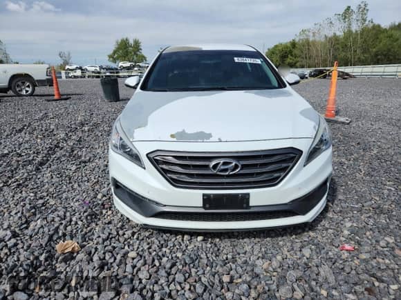2017 Hyundai Sonata Sport с VIN 5NPE34AF9HH495899, выставлен на аукционе Copart как лот 83841735 с пробегом 94 688 миль миль и Списание • Salvage title. История ставок и продаж доступна на DreamBid. Изображение 5.