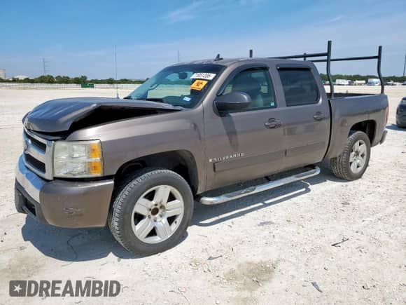 2008 Chevrolet Silverado 1500 1LT with VIN 2GCEC13JX81325875, listed as a Copart auction lot 71851205 with 308,421 mi miles and Salvage title. Bid and sale history available at DreamBid. Image 1.