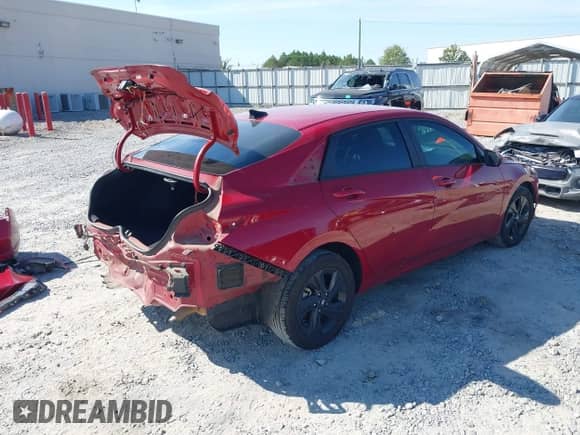2022 Hyundai Elantra SEL с VIN KMHLM4AG5NU346450, выставлен на аукционе IAAI как лот 43163265 с пробегом 81 488 миль миль и . История ставок и продаж доступна на DreamBid. Изображение 4.