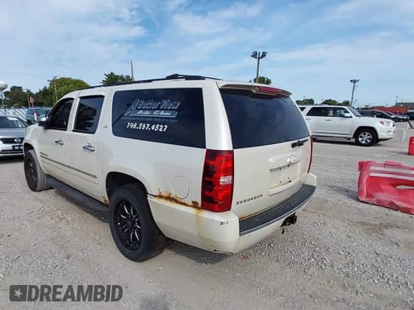 2011 Chevrolet Suburban LTZ с VIN 1GNSKKE30BR293390, выставлен на аукционе IAAI как лот 43187743 с пробегом 119 974 миль миль и . История ставок и продаж доступна на DreamBid. Изображение 3.
