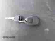 2007 GMC Sierra 1500 SLE1 z VIN 3GTEC13J07G557245, wystawiony jako IAAI lot #43203354 z przebiegiem 272 911 mil mil oraz . Historia ofert i sprzedaży dostępna na DreamBid. Obrazek 11.