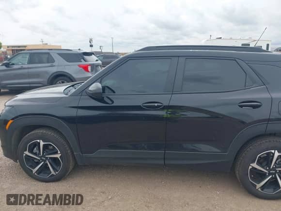 2023 Chevrolet TrailBlazer RS с VIN KL79MUSL0PB032713, выставлен на аукционе IAAI как лот 42618572 с пробегом 43 608 миль миль и . История ставок и продаж доступна на DreamBid. Изображение 14.