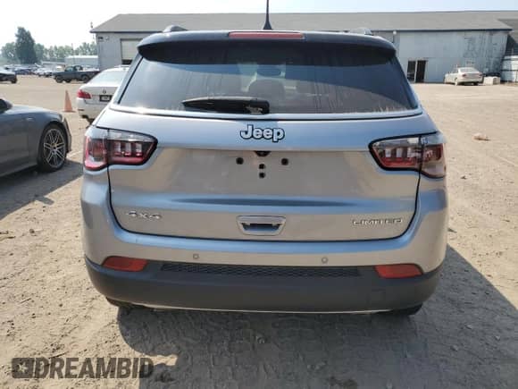 2023 Jeep Compass Limited с VIN 3C4NJDCN9PT527274, выставлен на аукционе Copart как лот 67625505 с пробегом 24 159 миль миль и Списание • Salvage title. История ставок и продаж доступна на DreamBid. Изображение 6.