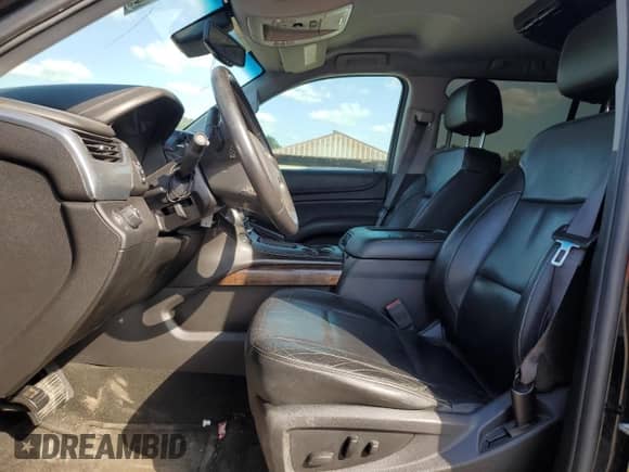 2016 Chevrolet Suburban LT с VIN 1GNSCHKC1GR432728, выставлен на аукционе Copart как лот 86419565 с пробегом 187 216 миль миль и Списание • Salvage title. История ставок и продаж доступна на DreamBid. Изображение 7.