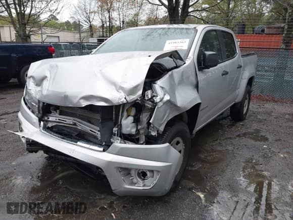 2020 Chevrolet Colorado 2WD Work Truck z VIN 1GCGSBEA5L1142784, wystawiony jako IAAI lot #41983363 z przebiegiem 121 734 mil mil oraz . Historia ofert i sprzedaży dostępna na DreamBid. Obrazek 17.