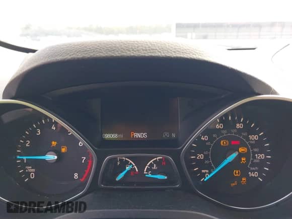 2017 Ford Escape Titanium с VIN 1FMCU9JD7HUB60495, выставлен на аукционе IAAI как лот 43137414 с пробегом 98 068 миль миль и . История ставок и продаж доступна на DreamBid. Изображение 7.