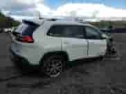 2016 Jeep Cherokee Latitude с VIN 1C4PJMCS9GW227839, выставлен на аукционе Copart как лот 90020335 с пробегом 107 719 миль миль и Списание • Salvage title. История ставок и продаж доступна на DreamBid. Изображение 3.