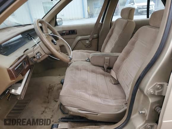 1993 Chevrolet Lumina с VIN 2G1WL54T2P9182862, выставлен на аукционе Copart как лот 50268115 с пробегом 119 950 миль миль и Списание • Salvage title. История ставок и продаж доступна на DreamBid. Изображение 7.