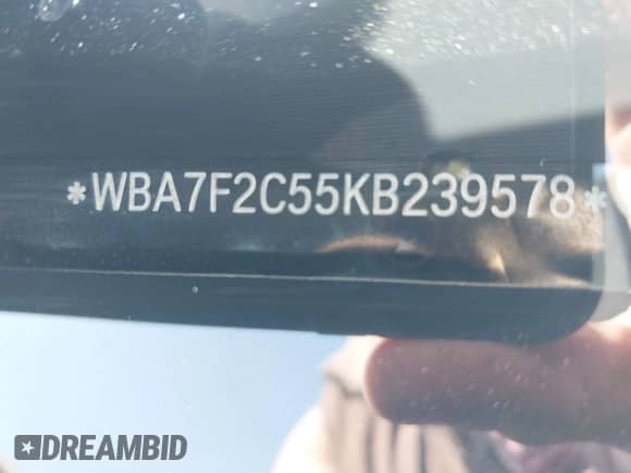 2019 BMW 7 Series 750i xDrive with VIN WBA7F2C55KB239578, listed as a IAAI auction lot 41652340 with Not provided miles and . Bid and sale history available at DreamBid. Image 9.