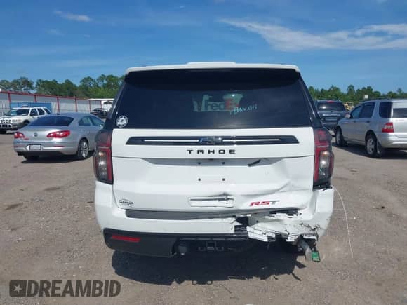 2024 Chevrolet Tahoe RST with VIN 1GNSCRKD2RR417057, listed as a IAAI auction lot 42925915 with 13,841 mi miles and . Bid and sale history available at DreamBid. Image 16.