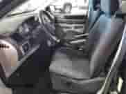 2010 Dodge Grand Caravan SXT z VIN 2D4RN5D17AR409597, wystawiony jako Copart lot #83994974 z przebiegiem Nie podano mil oraz Szkoda całkowita • Salvage title. Historia ofert i sprzedaży dostępna na DreamBid. Obrazek 7.