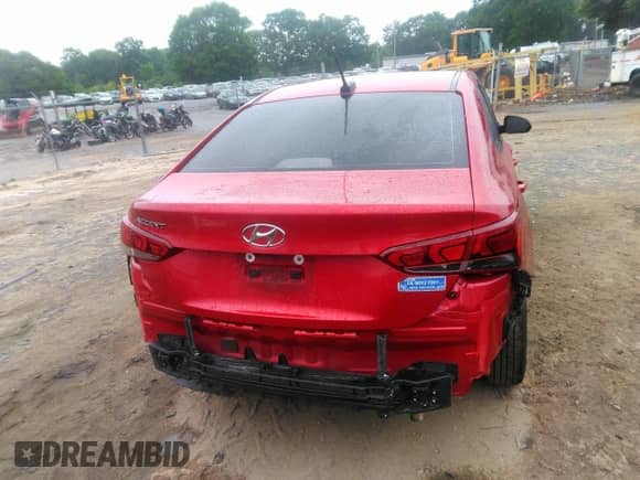 2018 Hyundai Accent SE z VIN 3KPC24A32JE034134, wystawiony jako IAAI lot #42210868 z przebiegiem 117 085 mil mil oraz . Historia ofert i sprzedaży dostępna na DreamBid. Obrazek 16.