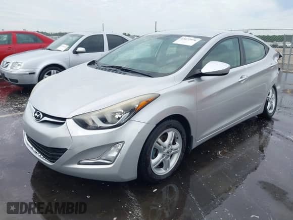 2015 Hyundai Elantra SE с VIN KMHDH4AE4FU279106, выставлен на аукционе IAAI как лот 43072976 с пробегом 57 407 миль миль и . История ставок и продаж доступна на DreamBid. Изображение 2.