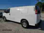 2003 Chevrolet Express Cargo with VIN 1GCFG25T931225679, listed as a Copart auction lot 82352764 with 250,164 mi miles and Clean title. Bid and sale history available at DreamBid. Image 2.