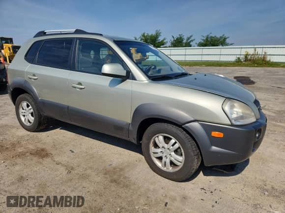 2008 Hyundai Tucson SE с VIN KM8JN72D98U769109, выставлен на аукционе Copart как лот 80903575 с пробегом 151 053 миль миль и На запчасти • Non repairable. История ставок и продаж доступна на DreamBid. Изображение 4.