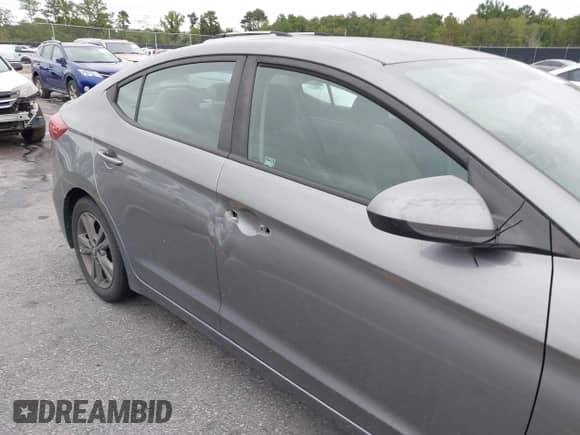 2018 Hyundai Elantra SEL with VIN 5NPD84LF2JH300306, listed as a IAAI auction lot 43365502 with 190,400 mi miles and . Bid and sale history available at DreamBid. Image 6.