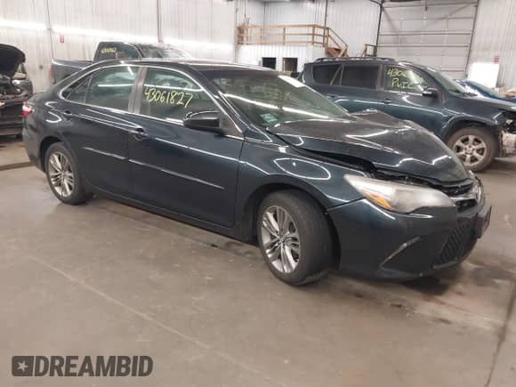 2017 Toyota Camry XLE с VIN 4T1BF1FK2HU327005, выставлен на аукционе IAAI как лот 43061827 с пробегом Не указан миль и . История ставок и продаж доступна на DreamBid. Изображение 1.