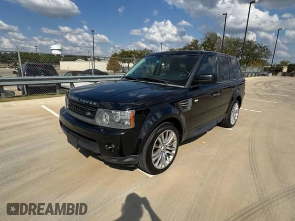 2011 Land Rover Range Rover Sport HSE Lux with VIN SALSK2D48BA295172, listed as a Copart auction lot 86166515 with 123,808 mi miles and Clean title. Bid and sale history available at DreamBid. Image 2.