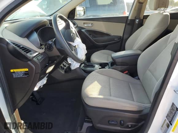 2018 Hyundai Santa Fe 2.4L с VIN 5XYZU3LB4JG514696, выставлен на аукционе Copart как лот 81977915 с пробегом Не указан миль и Списание • Salvage title. История ставок и продаж доступна на DreamBid. Изображение 7.