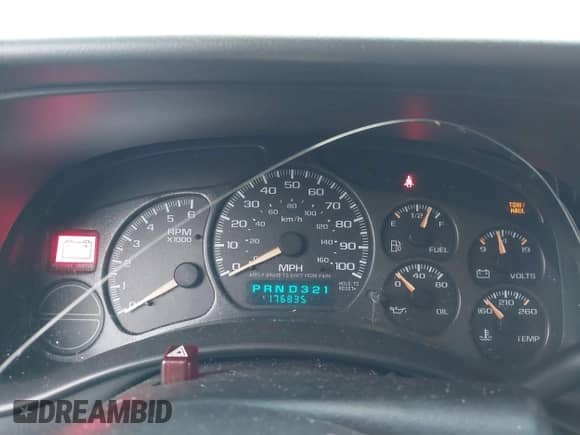2001 Chevrolet Silverado 1500 LS с VIN 2GCEC19V011378682, выставлен на аукционе IAAI как лот 43020690 с пробегом 176 835 миль миль и . История ставок и продаж доступна на DreamBid. Изображение 7.