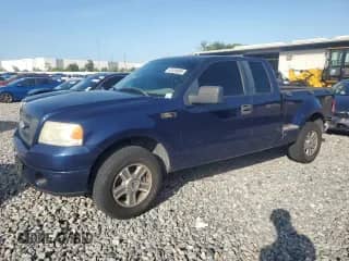 2008 Ford F-150 STX z VIN 1FTRX02W98KE16326, wystawiony jako Copart lot #63499095 z przebiegiem 210 573 mil mil oraz Szkoda całkowita • Salvage title. Historia ofert i sprzedaży dostępna na DreamBid. Obrazek 1.