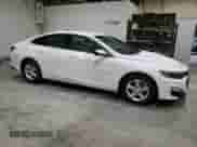 2023 Chevrolet Malibu LT z VIN 1G1ZD5ST7PF177984, wystawiony jako Copart lot #82151245 z przebiegiem Nie podano mil oraz Szkoda całkowita • Salvage title. Historia ofert i sprzedaży dostępna na DreamBid. Obrazek 4.