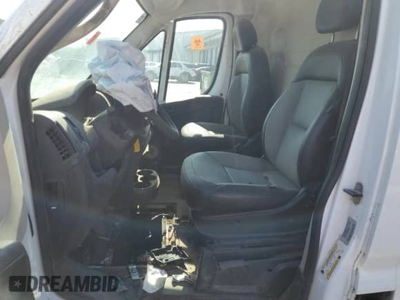 2018 Ram ProMaster Cargo с VIN 3C6TRVAGXJE103986, выставлен на аукционе Copart как лот 69441605 с пробегом 190 615 миль миль и Списание • Salvage title. История ставок и продаж доступна на DreamBid. Изображение 7.