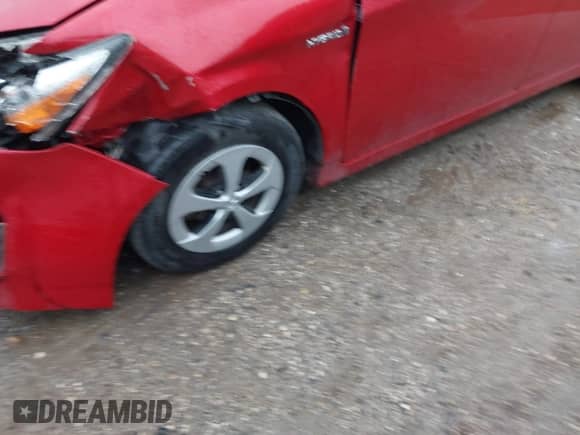 2015 Toyota Prius Four z VIN JTDKN3DU1F1914091, wystawiony jako IAAI lot #43382428 z przebiegiem 226 809 mil mil oraz . Historia ofert i sprzedaży dostępna na DreamBid. Obrazek 12.